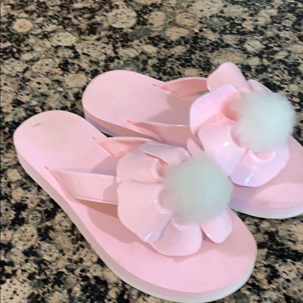 Ugg girls size 13 flip flops